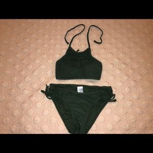 Dark Green Two Piece💚